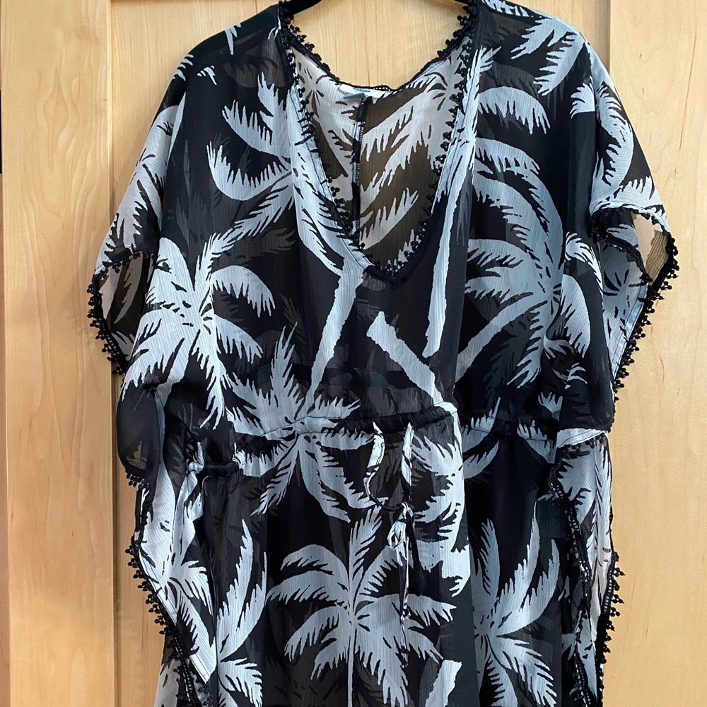 Old Navy swim coverup